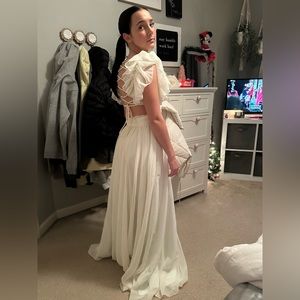 altered state! size xs and color is white!